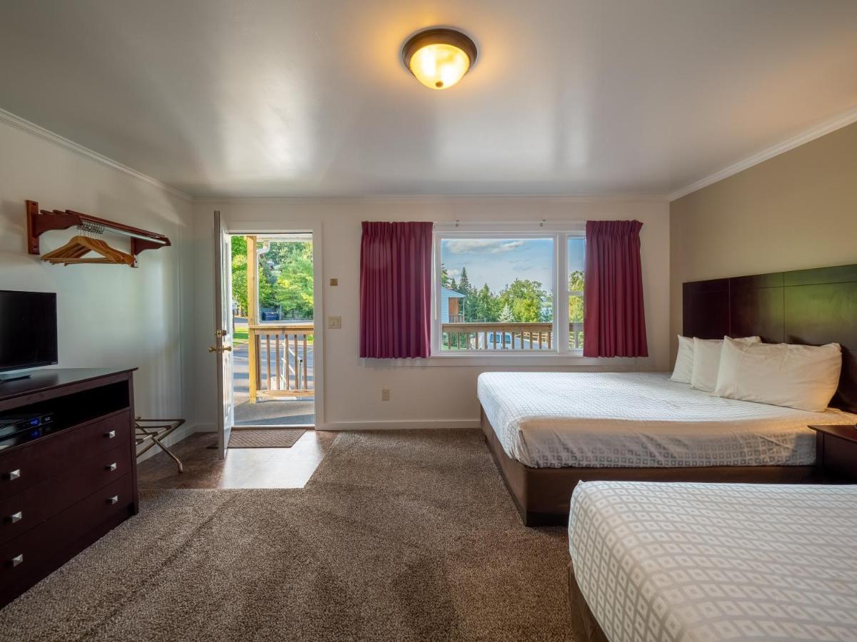 Lake 'N Pines Motel Куперстаун Экстерьер фото