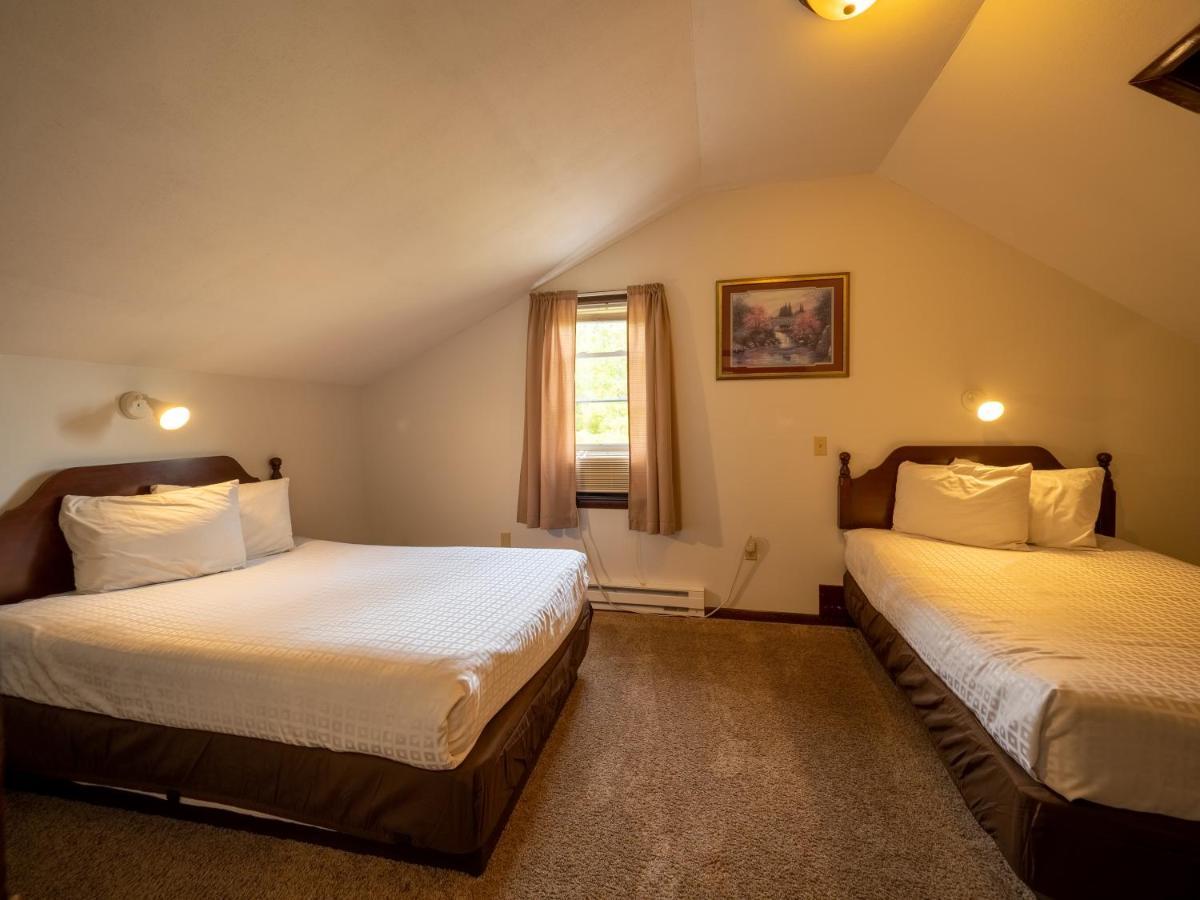 Lake 'N Pines Motel Куперстаун Экстерьер фото