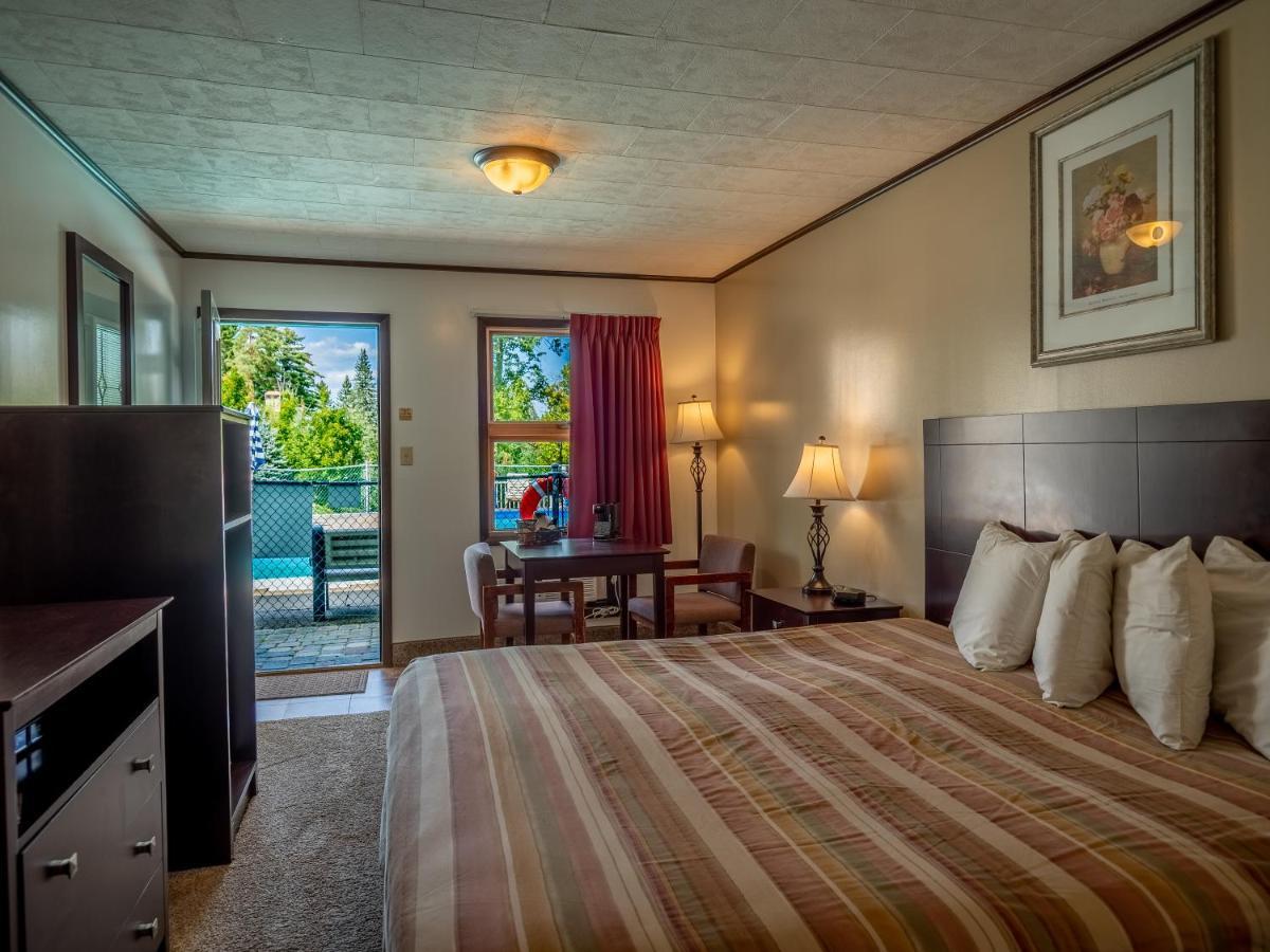 Lake 'N Pines Motel Куперстаун Экстерьер фото